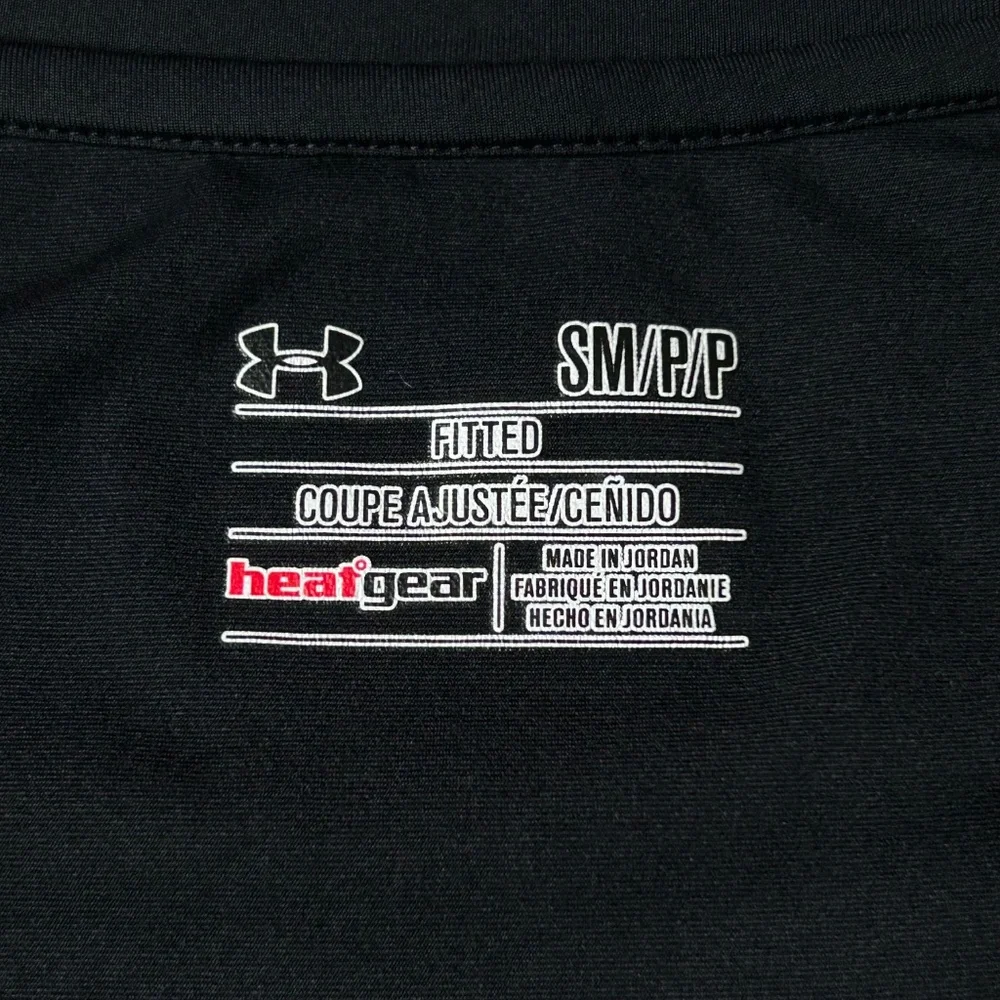 Under Armour Men's brand Performance "ADVENTURE EXPLORER" Small "FIT" Activewear - Picture 4 of 10